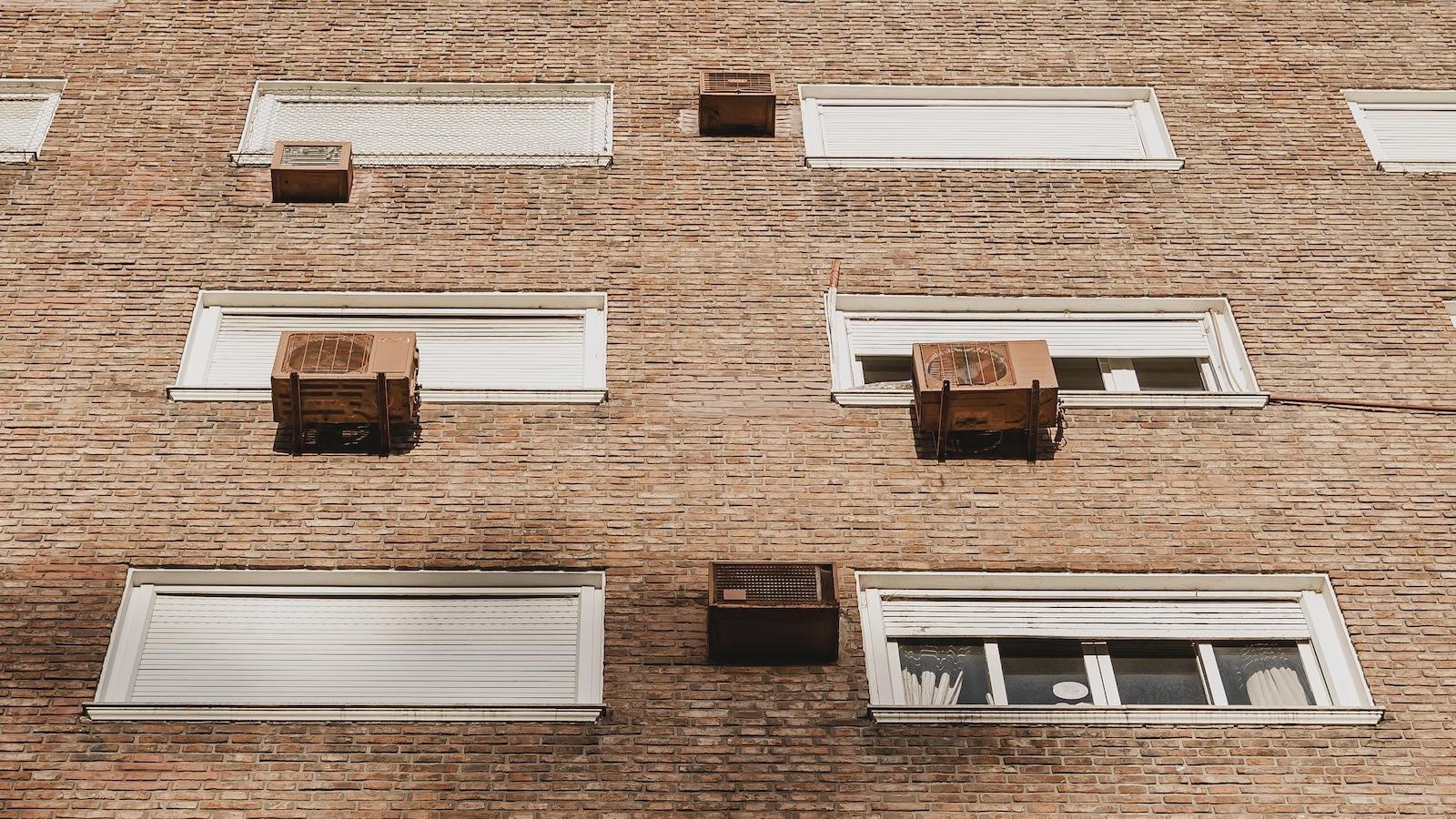 Aire acondicionado en la fachada