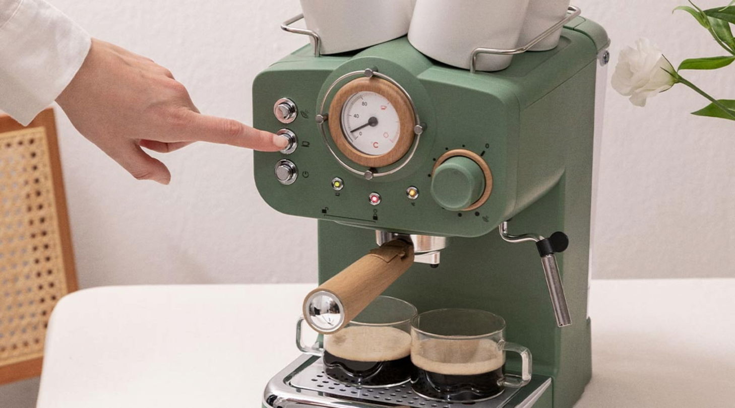 Esta cafetera semiautomática tiene un descuentazo en AliExpress