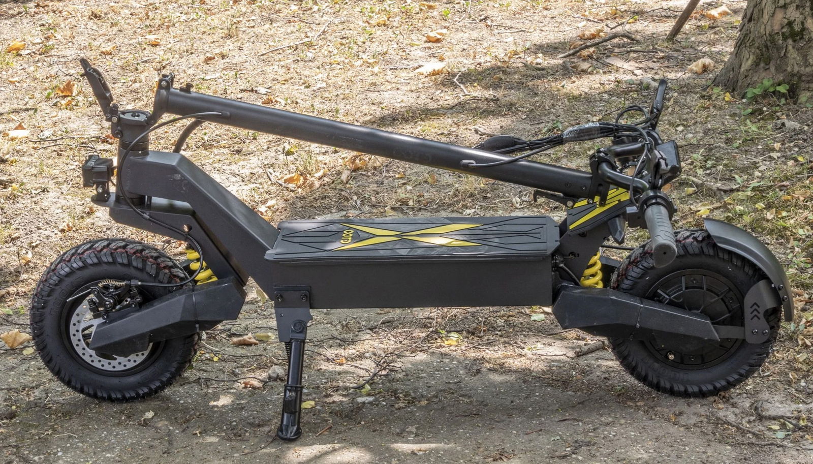 Aprovecha el descuentazo que tiene AliExpress para este patinete eléctrico de OOTD