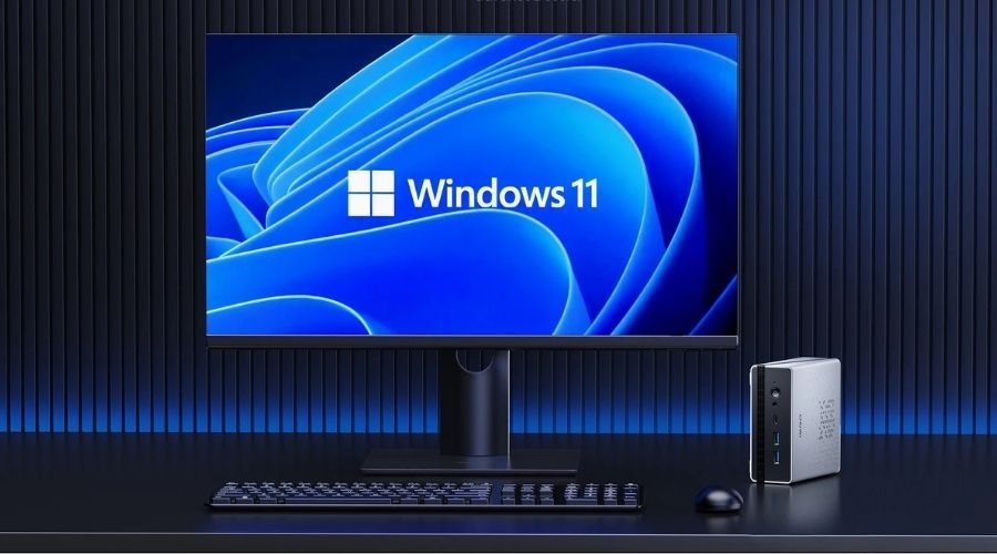 Mini PC CHUWI UBox con monitor