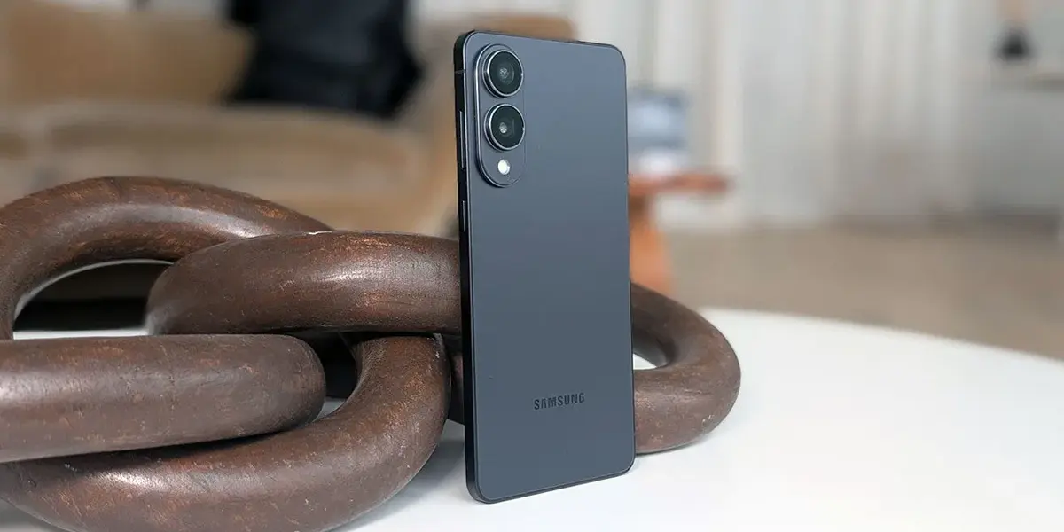 Samsung galaxy s25 edge mejor movil delgado precio rendimiento 2025