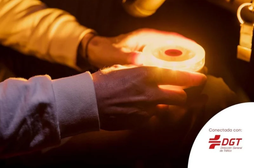 baliza v16 conectada DGT