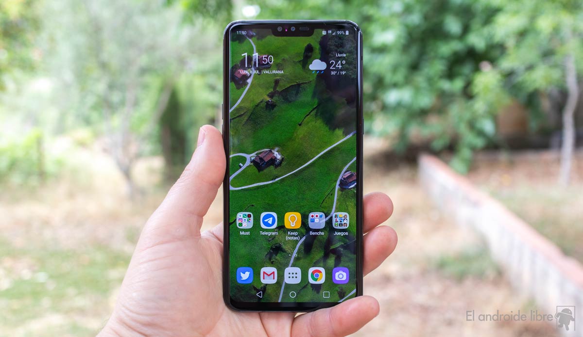 Análisis del LG V50 ThinQ 5G, el pionero con doble pantalla