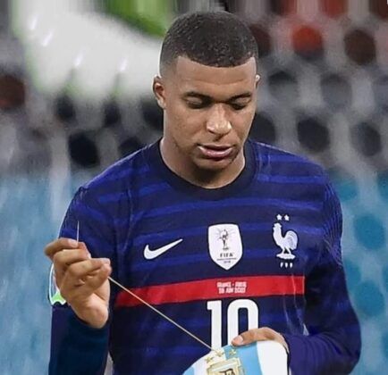 meme mbappe final copa mundial qatar 2022