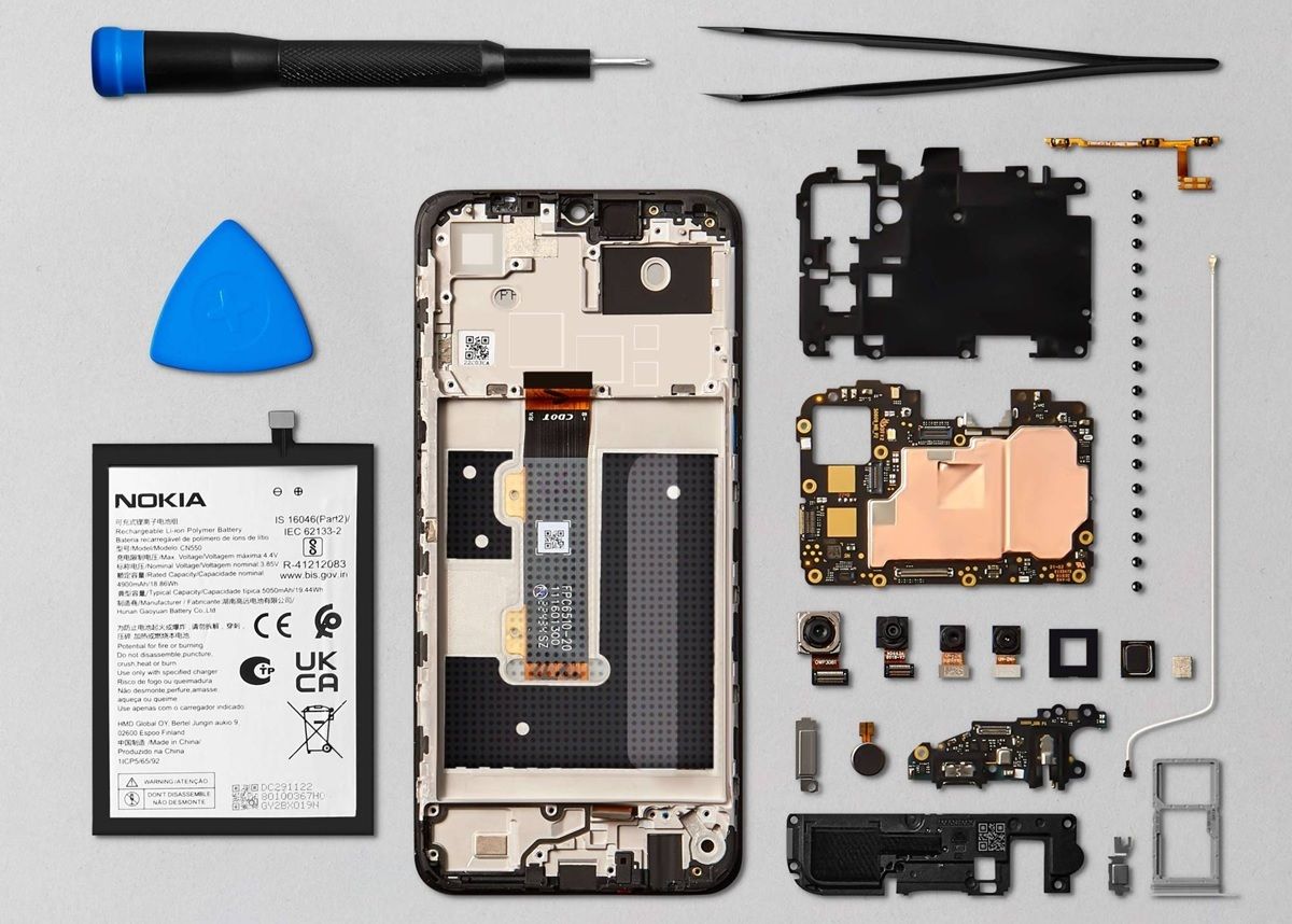 el movil Nokia G22 es muy facil de reparar