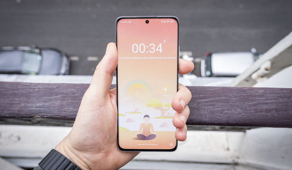 Tu móvil Xiaomi esconde una función oculta: un modo concentración secreto al estilo iOS que puedes activar en MIUI 13 y MIUI 14