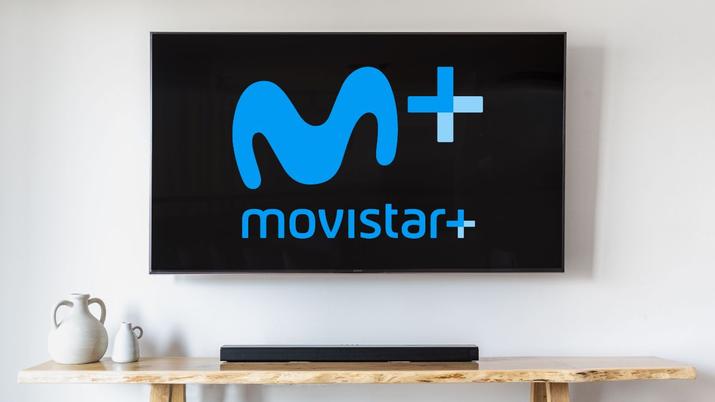 Televisión Smart con el logo de Movistar Plus+