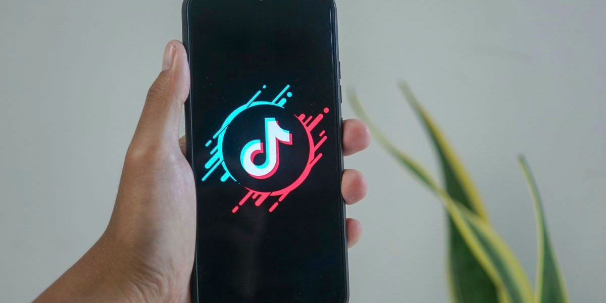 Cómo usar el filtro de que te elige una canción en TikTok