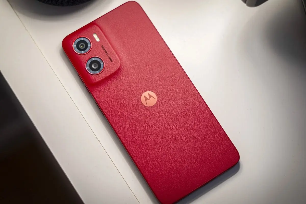 Motorola Moto g05 uno de los mejores telefonos por menos de 100 euros de 2025